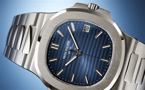 autres contenus semblables à patek philippe|patek philippe nautilus watch alternative.